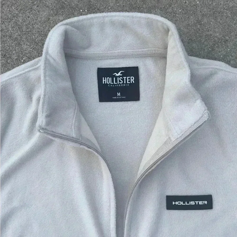 NWOT Hollister Men's Polar Fleece Full-Zip Mock Neck Sweatshirt (Cream /…